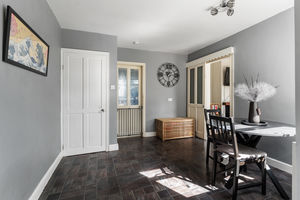 Photo 15- click for photo gallery